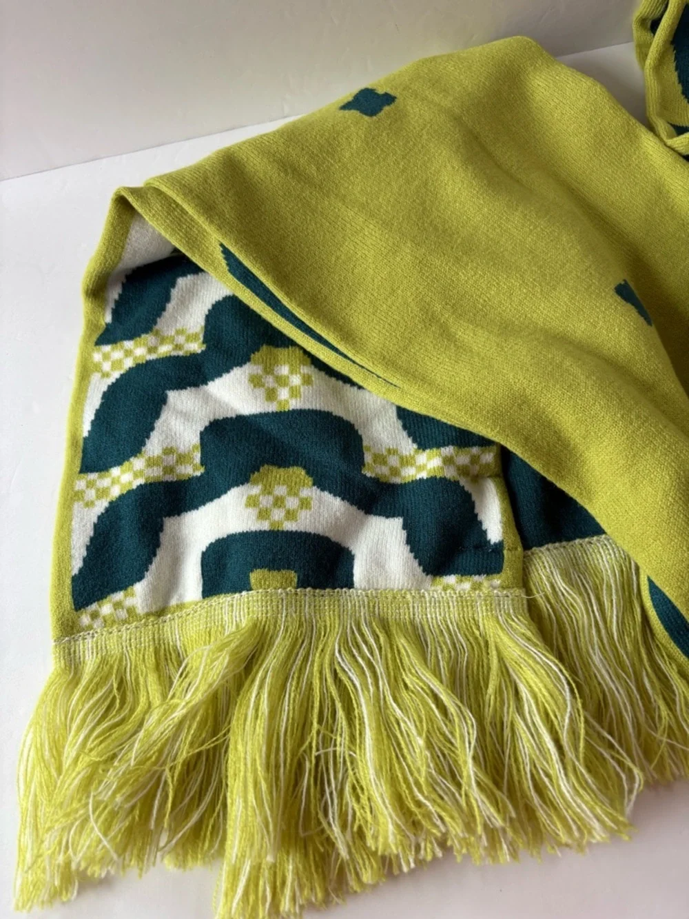 NWOT Free People FP Movement Big League Reversible Scarf